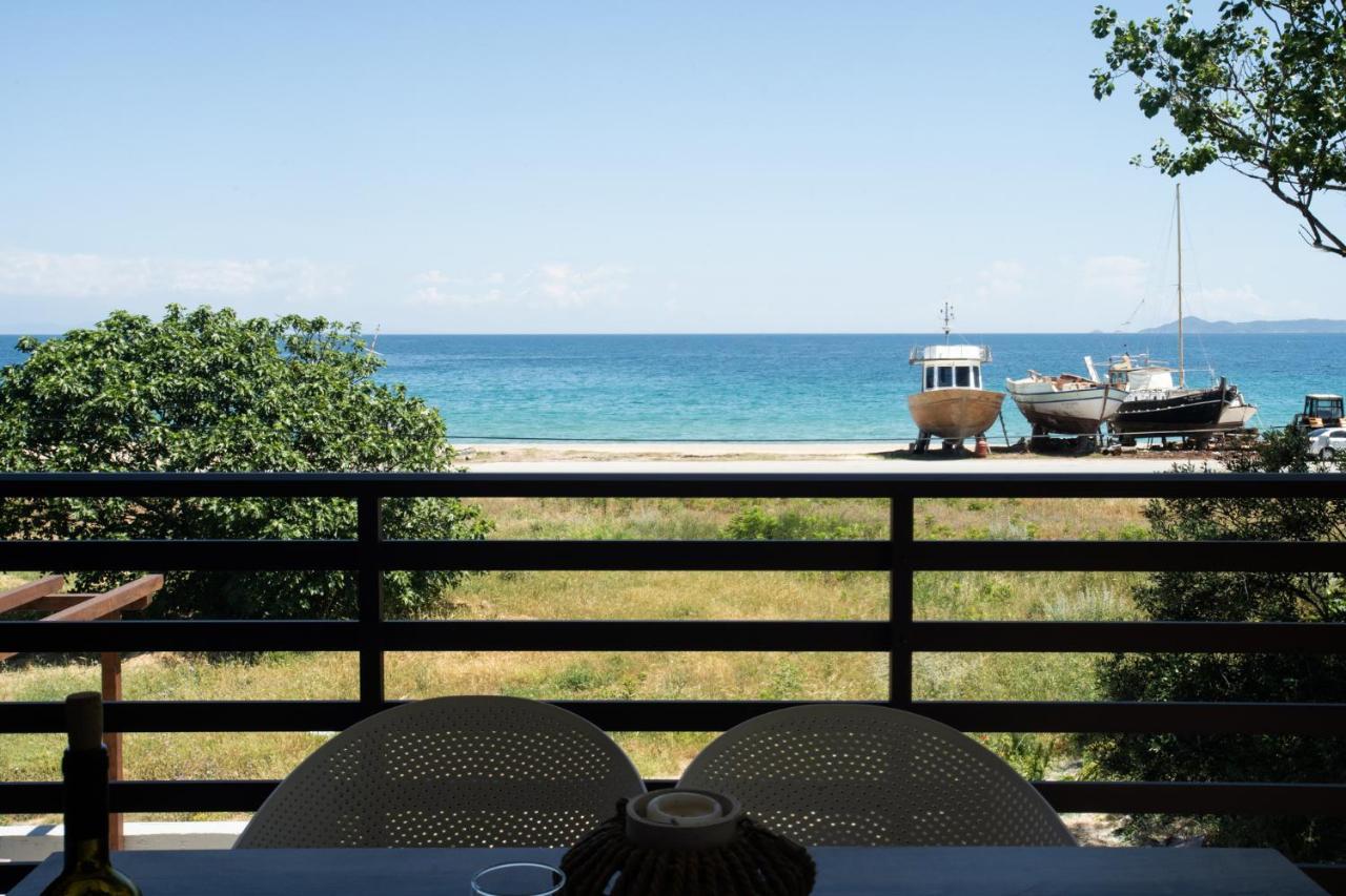 Marineiko Luxury Apartments Ierissós Luaran gambar