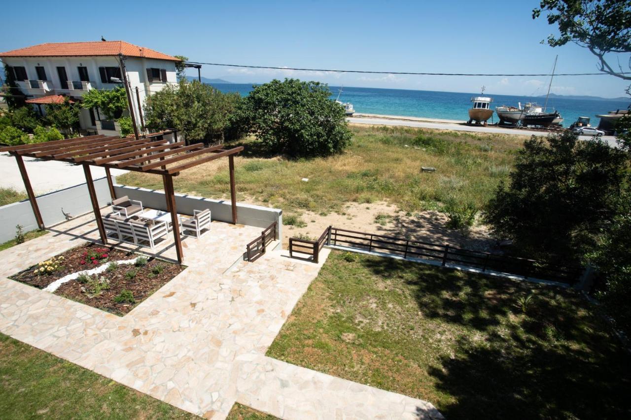 Marineiko Luxury Apartments Ierissós Luaran gambar